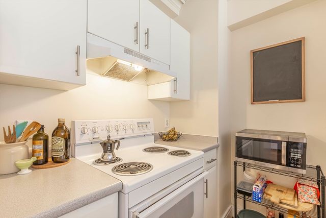 534 Beacon 301, Boston, MA 02215