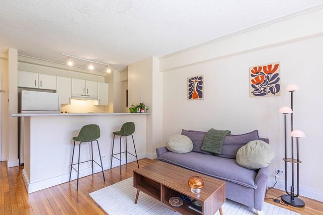 534 Beacon 301, Boston, MA 02215