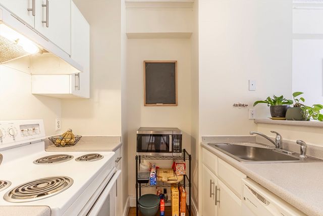 534 Beacon 301, Boston, MA 02215
