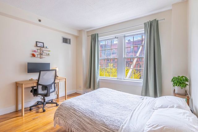 534 Beacon 301, Boston, MA 02215
