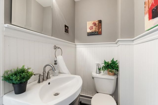 8 Cliff St, Malden, MA 02148