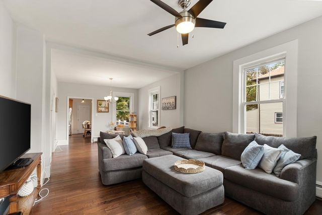 8 Cliff St, Malden, MA 02148