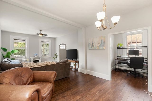 8 Cliff St, Malden, MA 02148