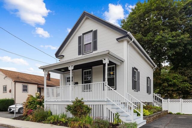 8 Cliff St, Malden, MA 02148