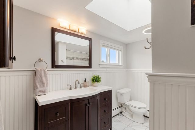 8 Cliff St, Malden, MA 02148