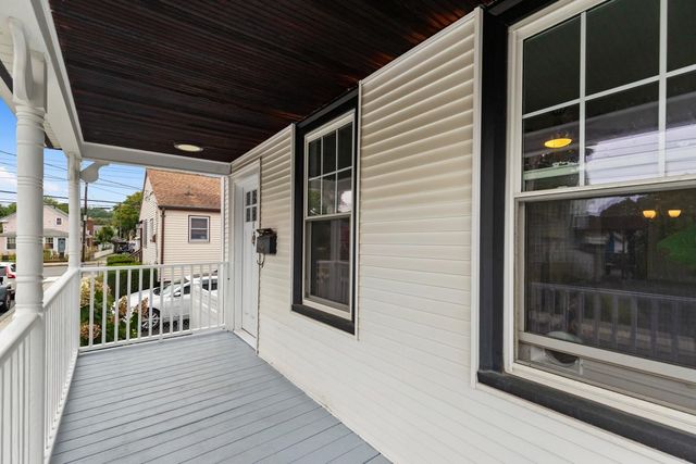 8 Cliff St, Malden, MA 02148
