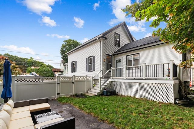 8 Cliff St, Malden, MA 02148