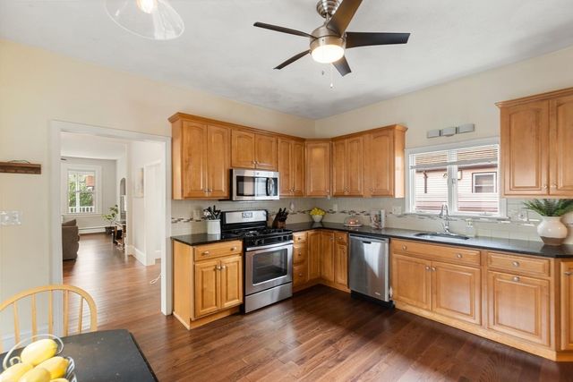 8 Cliff St, Malden, MA 02148