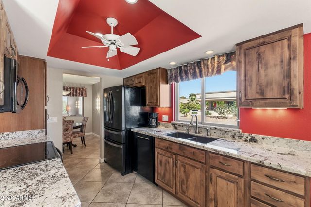 727 LEISURE WORLD --, Mesa, AZ 85206