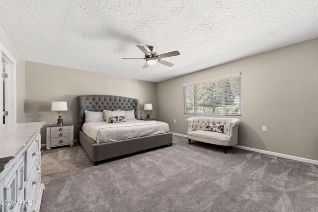 727 LEISURE WORLD --, Mesa, AZ 85206