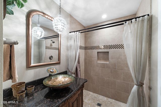 727 LEISURE WORLD --, Mesa, AZ 85206