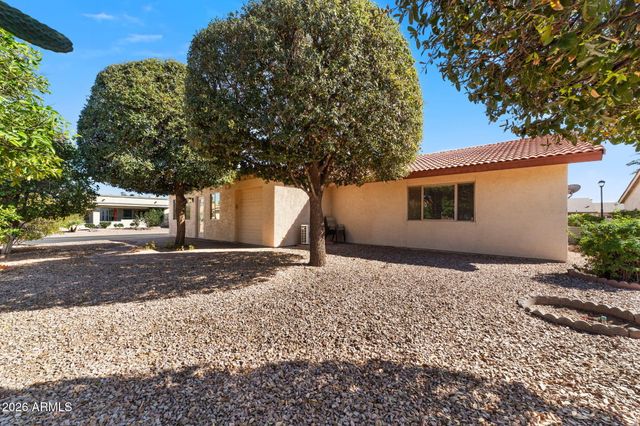 727 LEISURE WORLD --, Mesa, AZ 85206