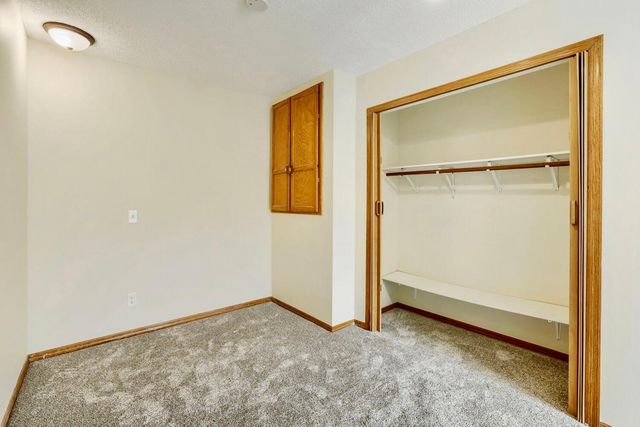 9014 Hampshire Avenue N, Brooklyn Park, MN 55445