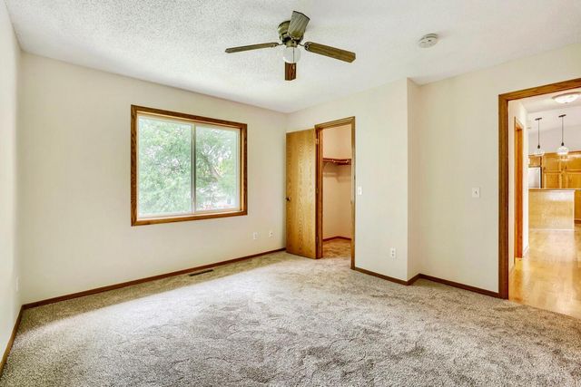 9014 Hampshire Avenue N, Brooklyn Park, MN 55445