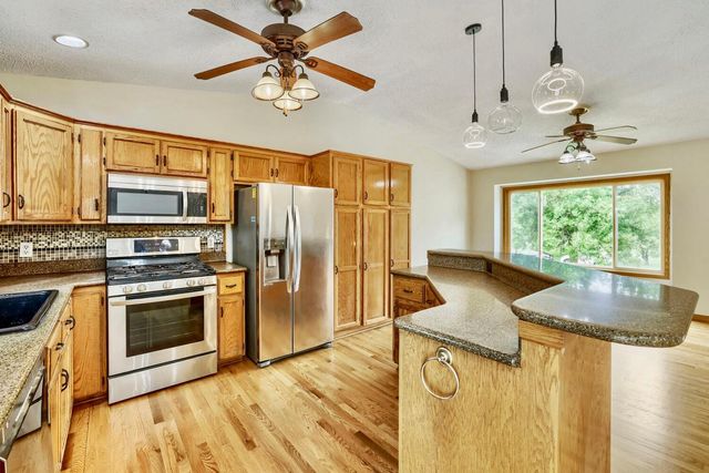 9014 Hampshire Avenue N, Brooklyn Park, MN 55445
