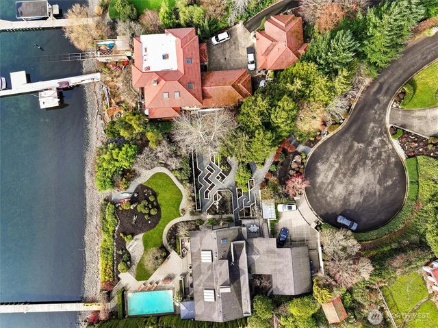 11121 79th Place NE, Kirkland, WA 98034