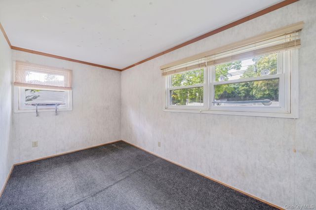 22 Jane Street, Selden, NY 11784