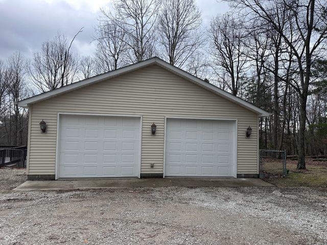 8053 West Lane, Seymour, IN 47274
