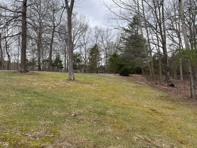 8053 West Lane, Seymour, IN 47274