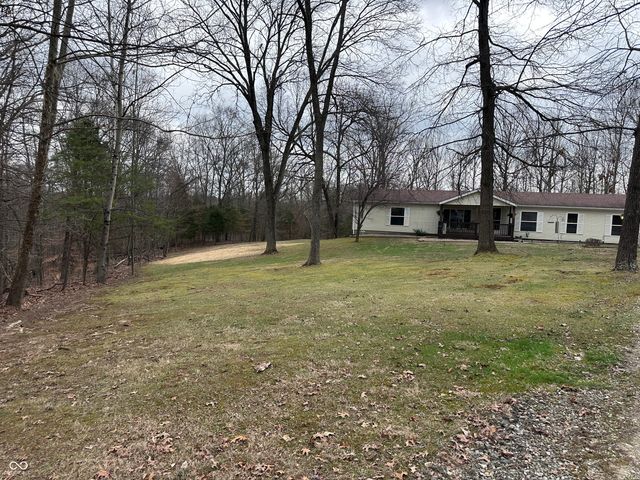 8053 West Lane, Seymour, IN 47274