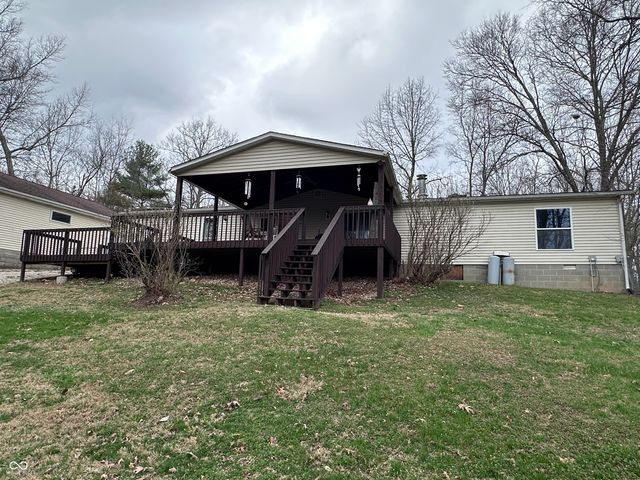 8053 West Lane, Seymour, IN 47274