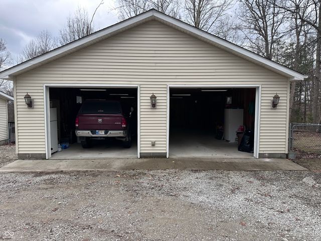 8053 West Lane, Seymour, IN 47274