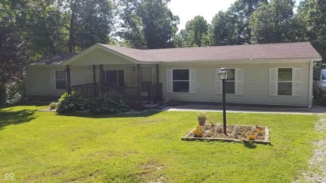 8053 West Lane, Seymour, IN 47274