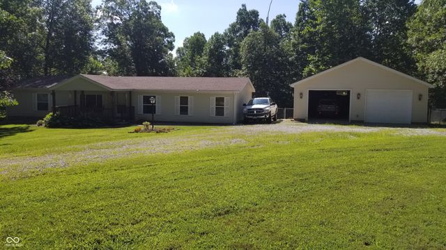 8053 West Lane, Seymour, IN 47274