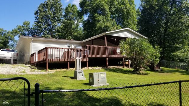 8053 West Lane, Seymour, IN 47274