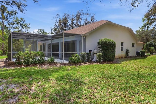 13 Bonnie Court N, Homosassa, FL 34446