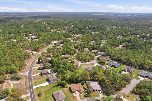 13 Bonnie Court N, Homosassa, FL 34446
