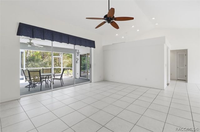 13 Bonnie Court N, Homosassa, FL 34446