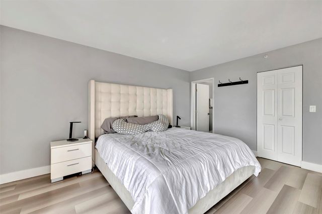 2200 S Cypress Bend Dr 702, Pompano Beach, FL 33069