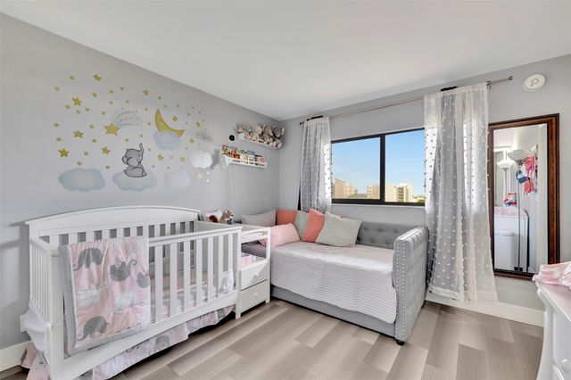 2200 S Cypress Bend Dr 702, Pompano Beach, FL 33069