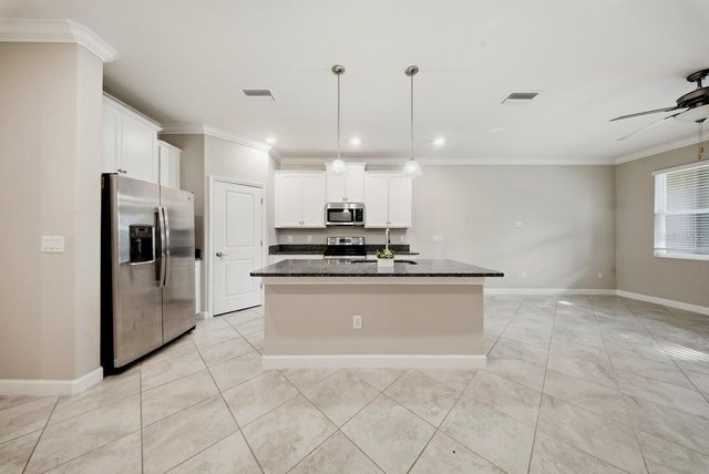 18836 NOBLE CASPIAN DRIVE, Lutz, FL 33558
