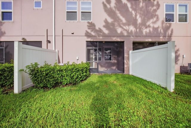 18836 NOBLE CASPIAN DRIVE, Lutz, FL 33558
