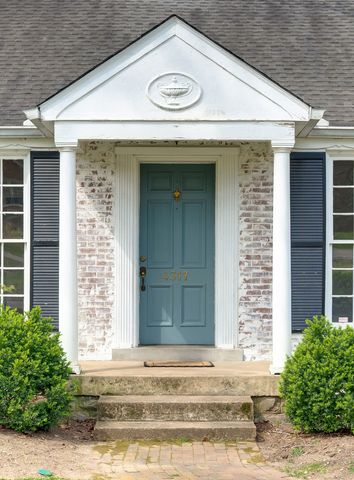 4317 Lealand Ln, Nashville, TN 37204