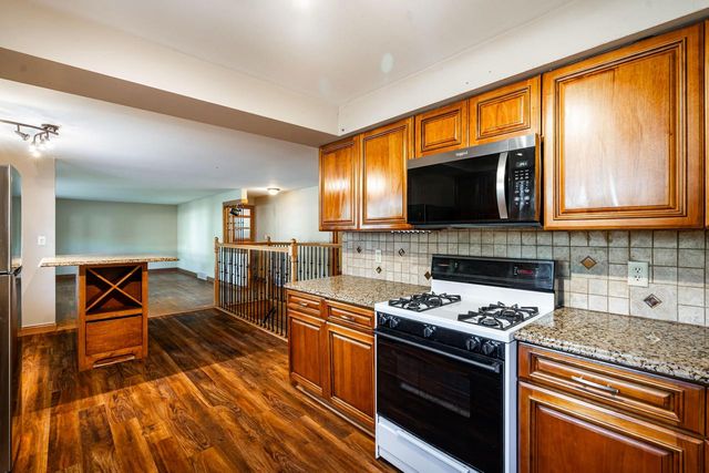 N39W6631 Jackson STREET, Cedarburg, WI 53012