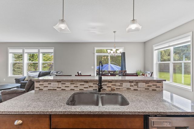 4596 Landings Way, Minnetrista, MN 55375