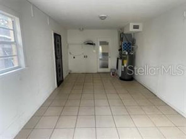 2615 E CURTIS STREET, Tampa, FL 33610