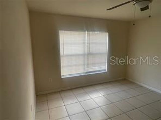 2615 E CURTIS STREET, Tampa, FL 33610