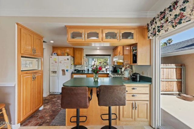 5935 Lake Lindero Drive, Agoura Hills, CA 91301