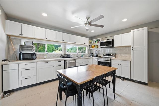 6610 PA-873, Washington Twp, PA 18080