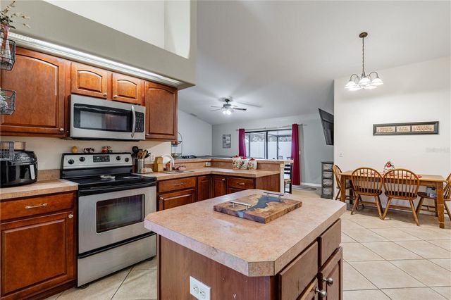 4530 TREASURE CAY ROAD, Tavares, FL 32778