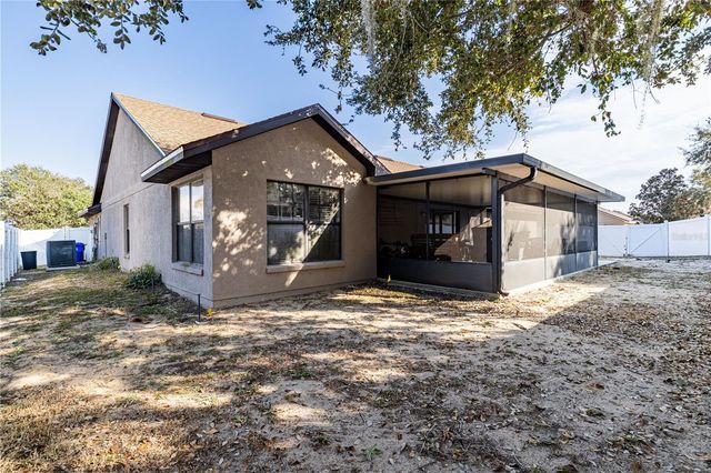 4530 TREASURE CAY ROAD, Tavares, FL 32778