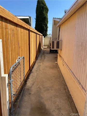 209 E Wilson Avenue, Orange, CA 92867