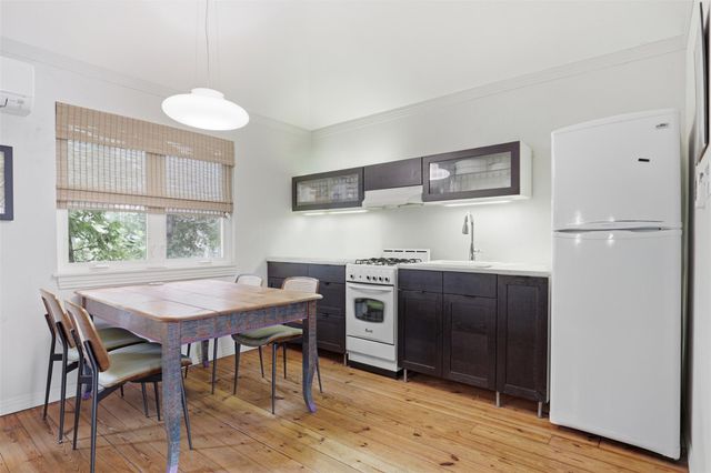 101 W 33rd ST B, Austin, TX 78705