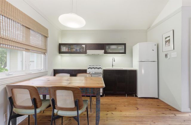 101 W 33rd ST B, Austin, TX 78705