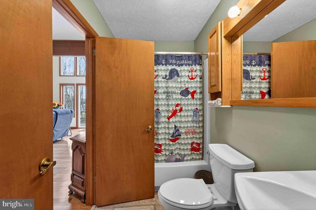 273 PARTRIDGE DR, Pocono Lake, PA 18347