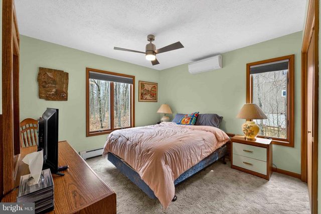 273 PARTRIDGE DR, Pocono Lake, PA 18347